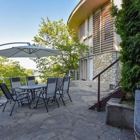 Villa Poljine